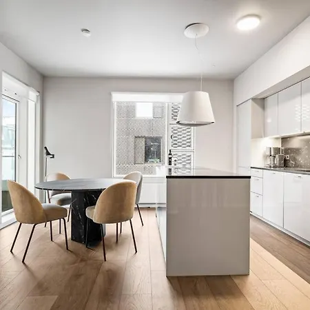 Private Lux 2Br & 2Ba City Center With Free Parking Reykjavík Eksteriør billede