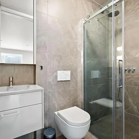 Private Lux 2Br & 2Ba City Center With Free Parking Reykjavík Eksteriør billede